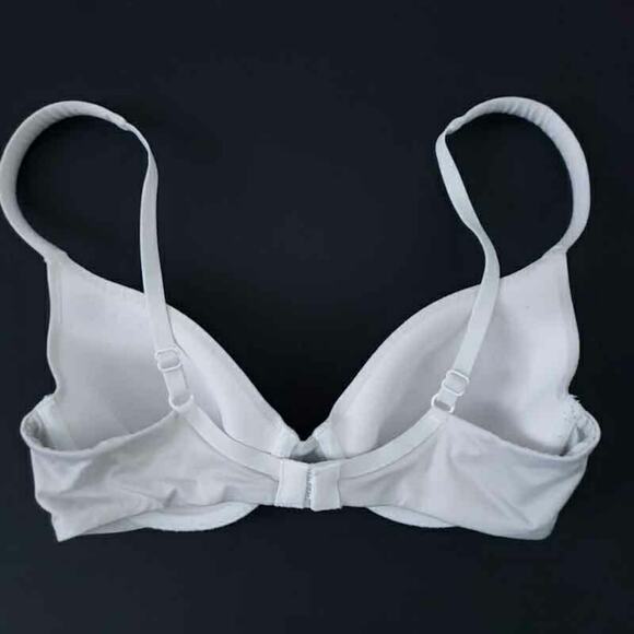 Victoria's Secret Lined Perfect Coverage Bra 32C Underwire Excellent Condition - Picture 3 of 5